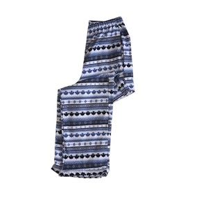 Men’s Flannel pajama pants with blue maple leaf pattern